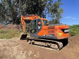 Buy Doosan DX15 Used Excavator / 3 Buy Doosan DX15 Used Excavator / 3