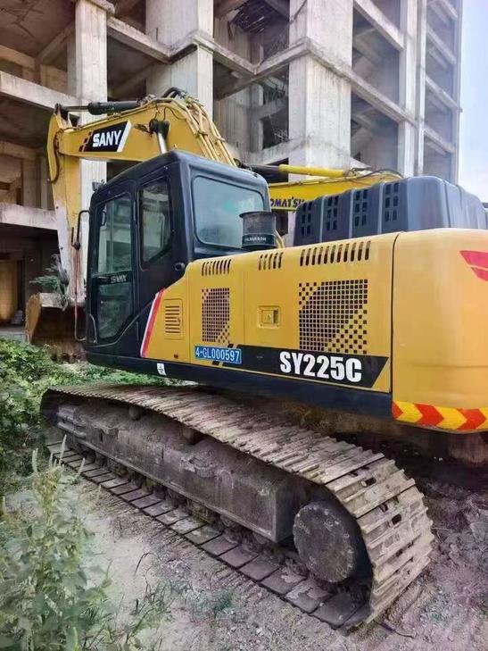 Buy Sany SY225C Used Excavator / 1