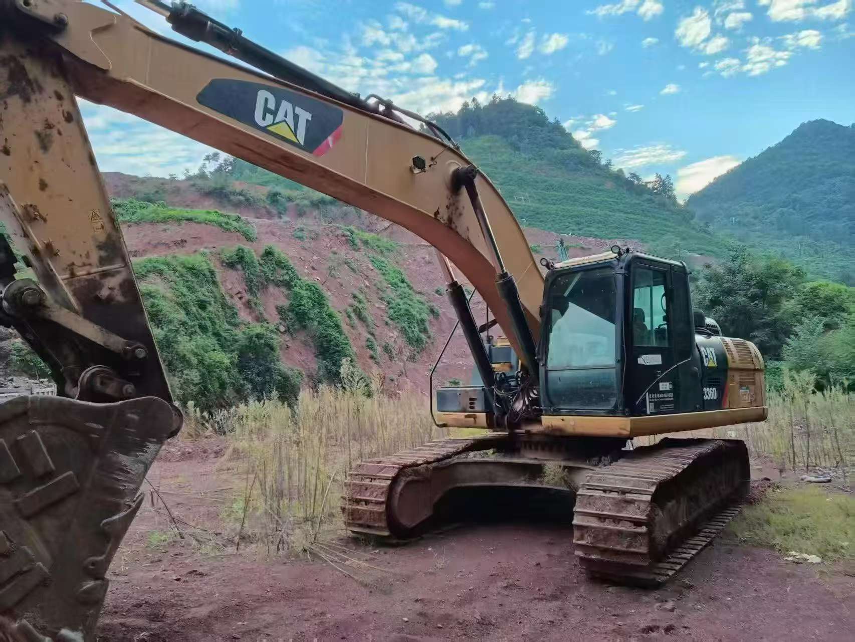 Buy Caterpillar 330B Used Excavator / 2