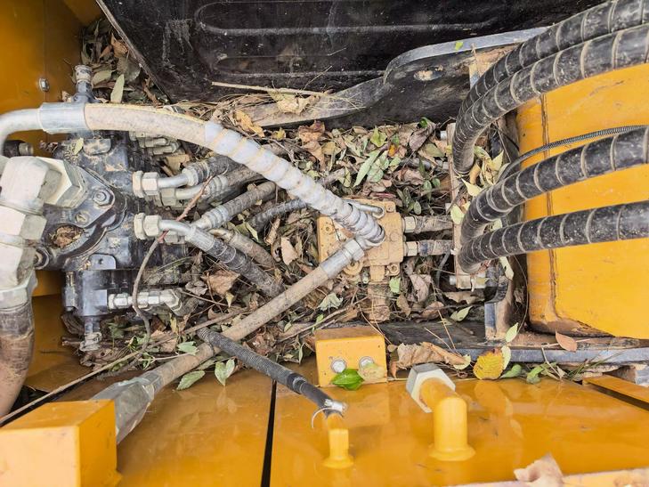 Buy Sany SY75 Used Excavator / 1