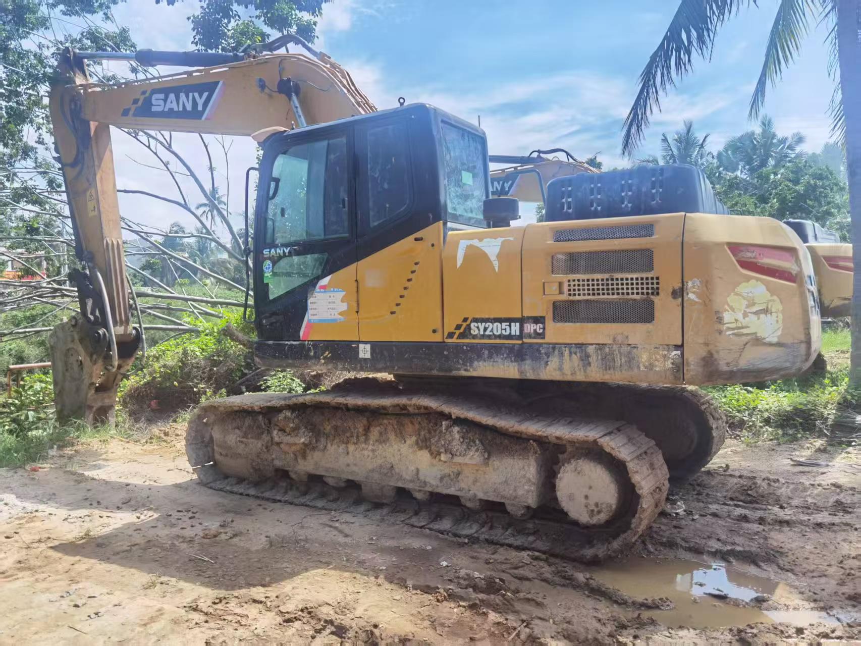 Buy Sany SY205H Used Excavator / 8
