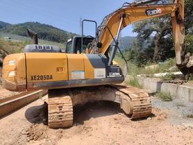 Buy XCMG XE205DA Used Excavator / 3 Buy XCMG XE205DA Used Excavator / 3