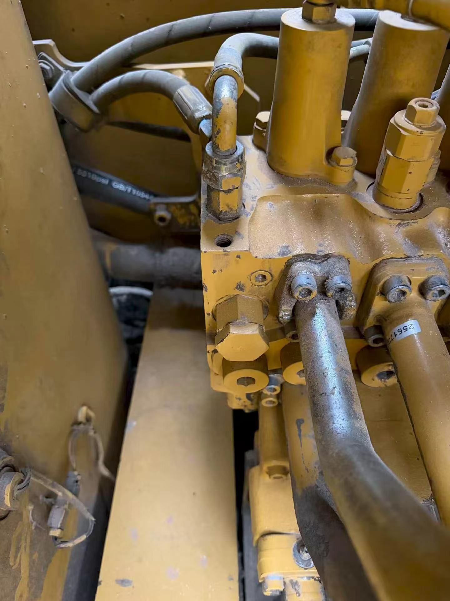 Buy Caterpillar 329D Used Excavator / 5
