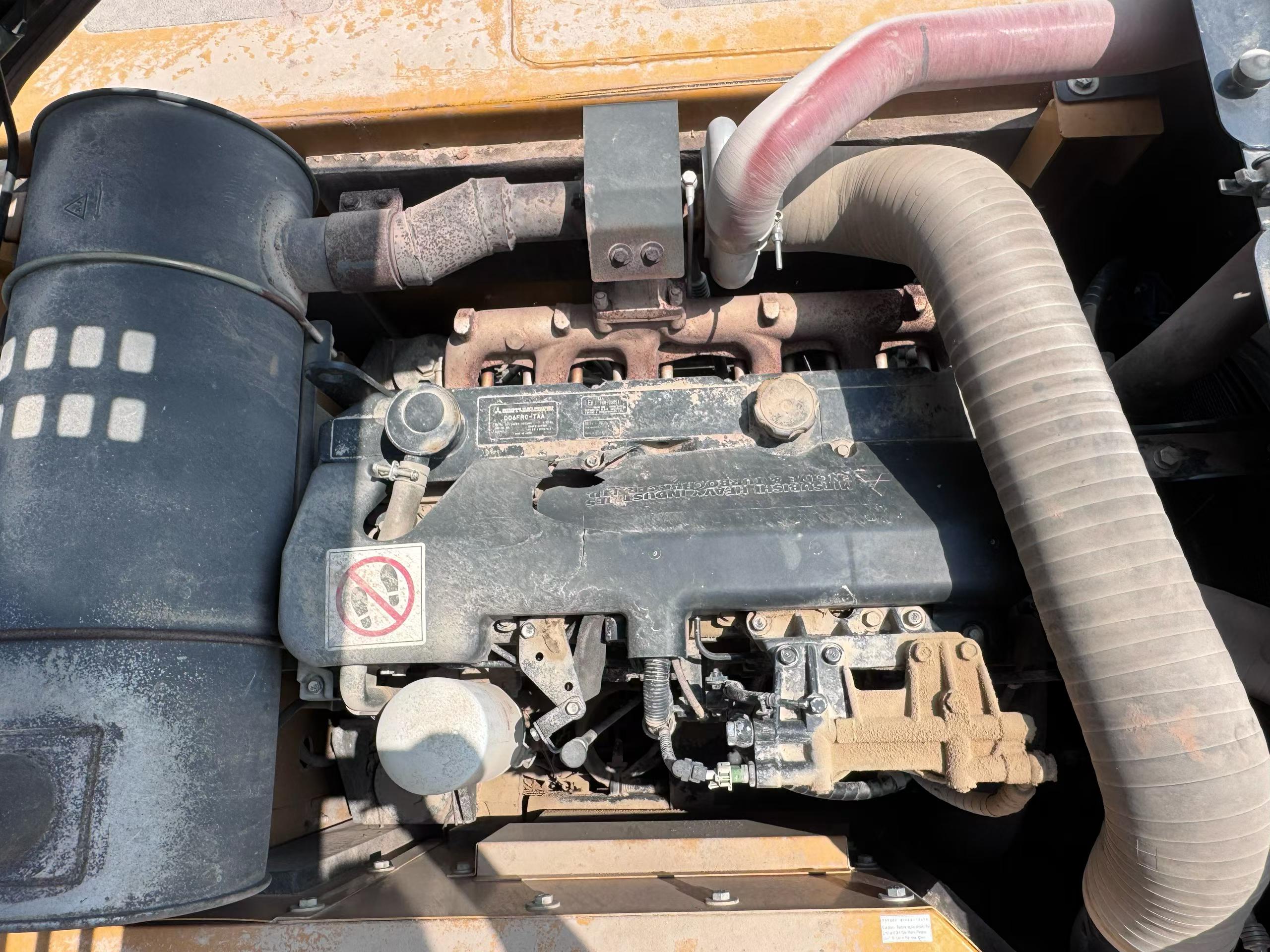 Buy Sany SY245H Used Excavator / 3
