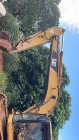 Buy Caterpillar 320C Used Excavator / 2 Buy Caterpillar 320C Used Excavator / 2