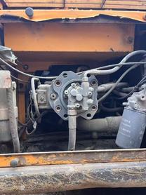 Buy Sany SY215C-8 Used Excavator / 4 Buy Sany SY215C-8 Used Excavator / 4