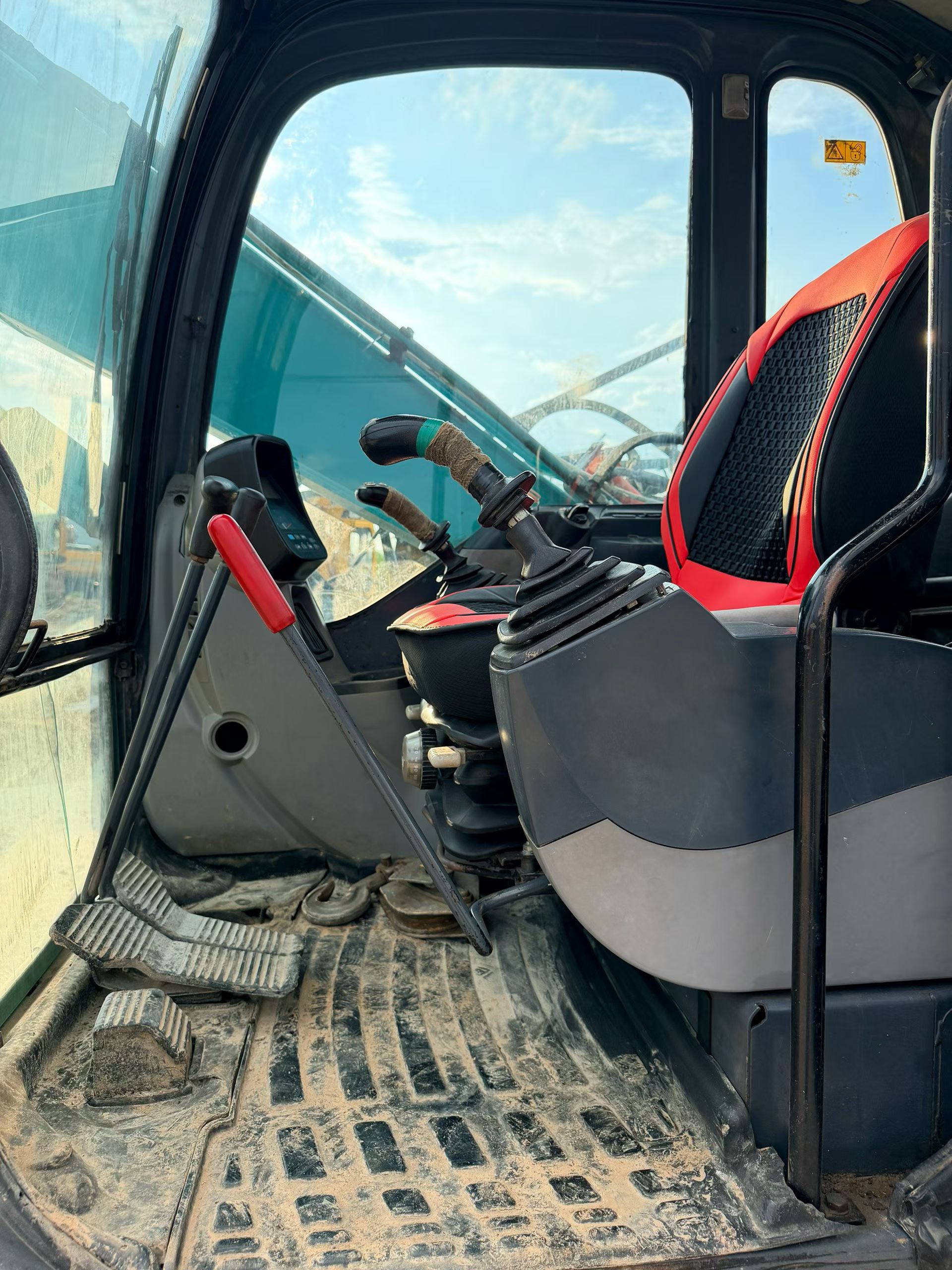 Buy Kobelco SK75-8 Used Excavator / 6