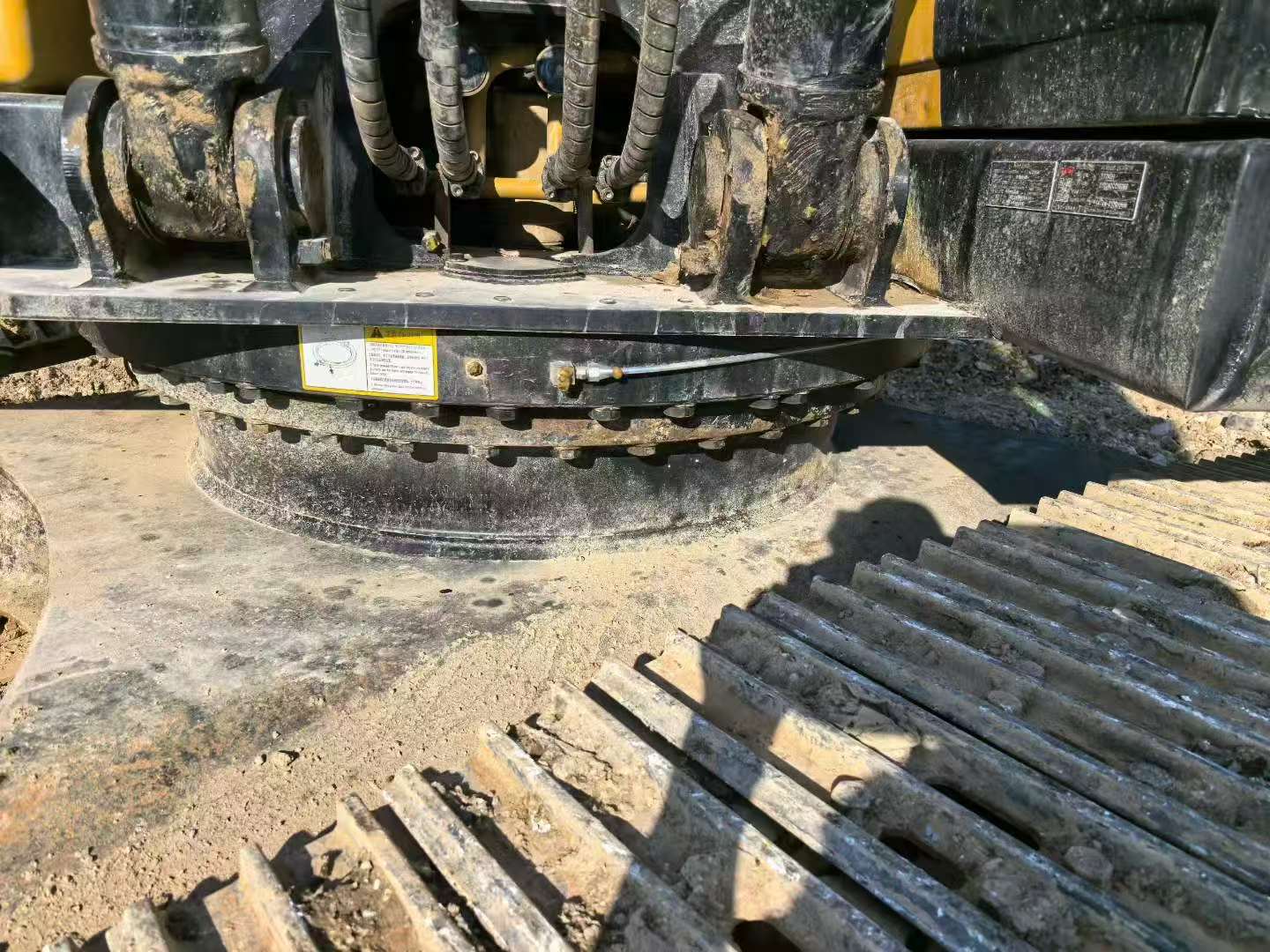 Buy Sany SY245H Used Excavator / 2