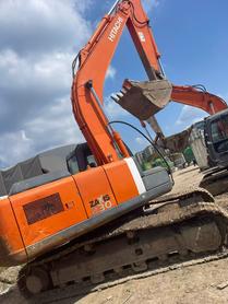 Buy Hitachi ZX200-3G Used Excavator / 3 Buy Hitachi ZX200-3G Used Excavator / 3