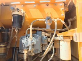 Buy XCMG XE205DA Used Excavator / 6 Buy XCMG XE205DA Used Excavator / 6