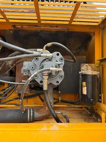Buy Kato Used Excavator / 6 Buy Kato Used Excavator / 6