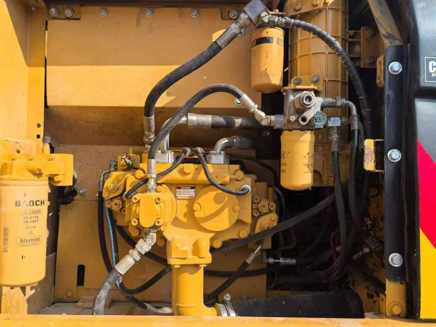 Buy Caterpillar 320A Used Excavator / 4