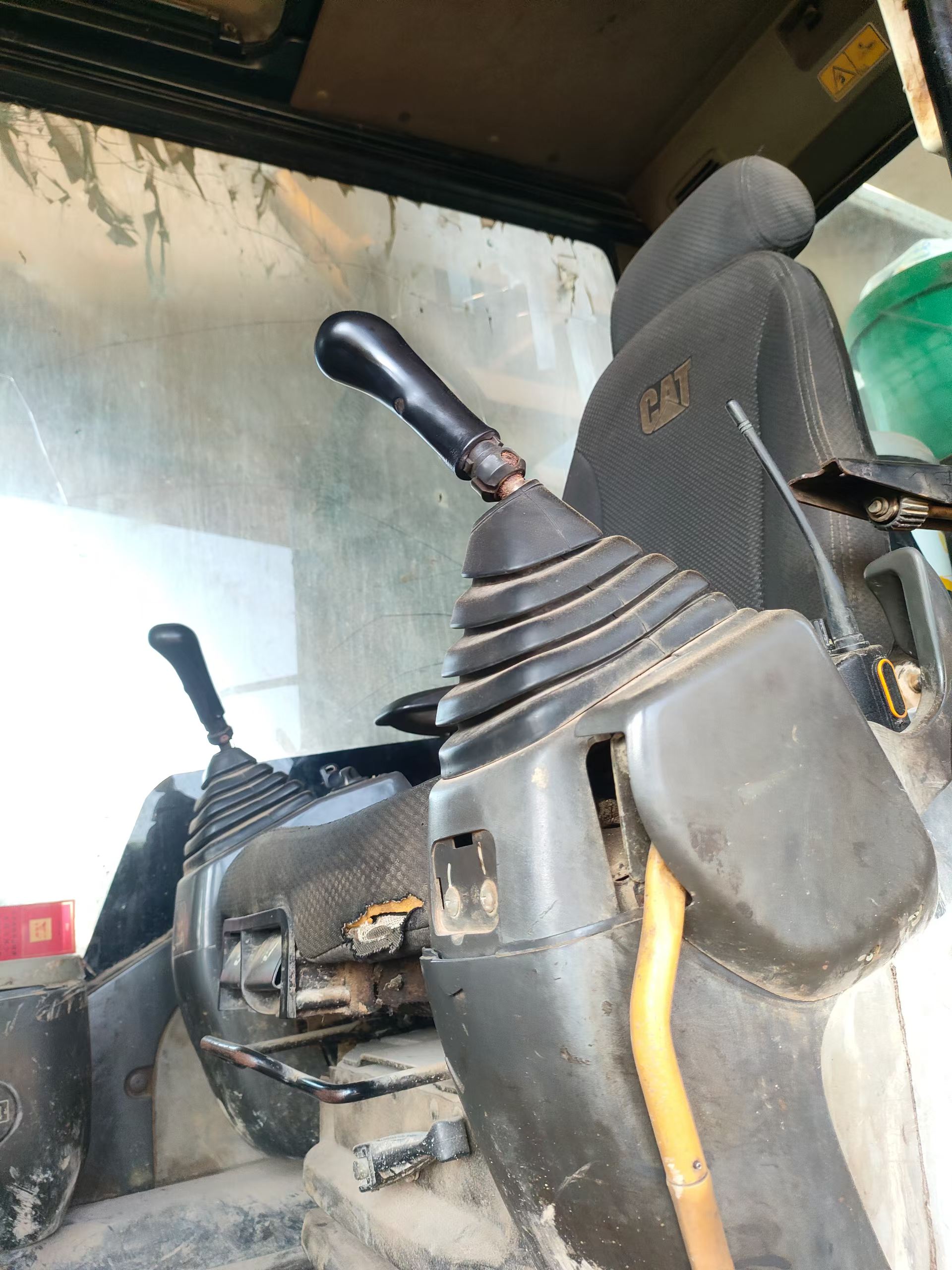 Buy Caterpillar 349E Used Excavator / 4