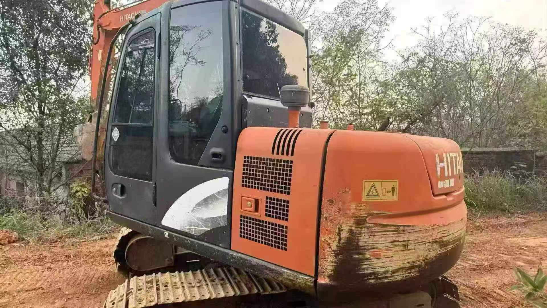 Buy Hitachi EX70 Used Excavator / 4