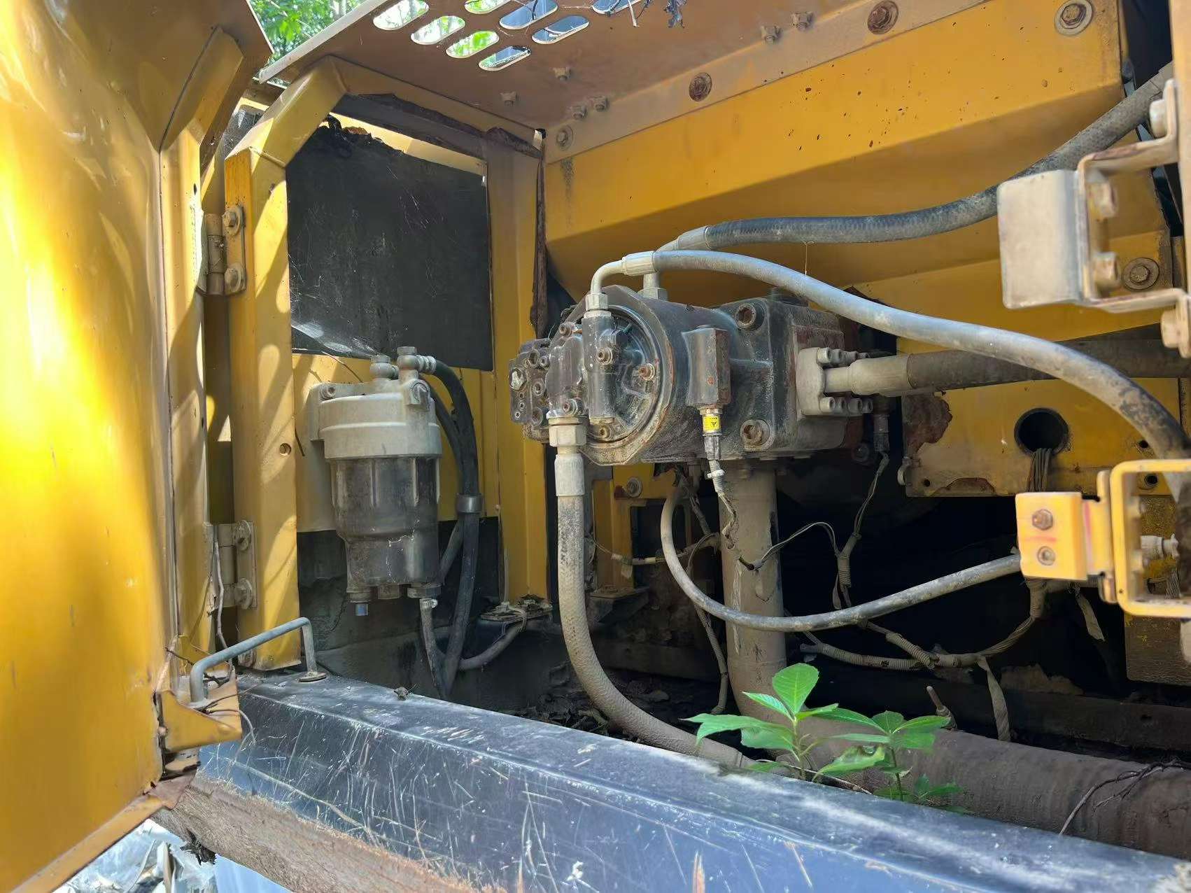 Buy Sany SY245H Used Excavator / 5