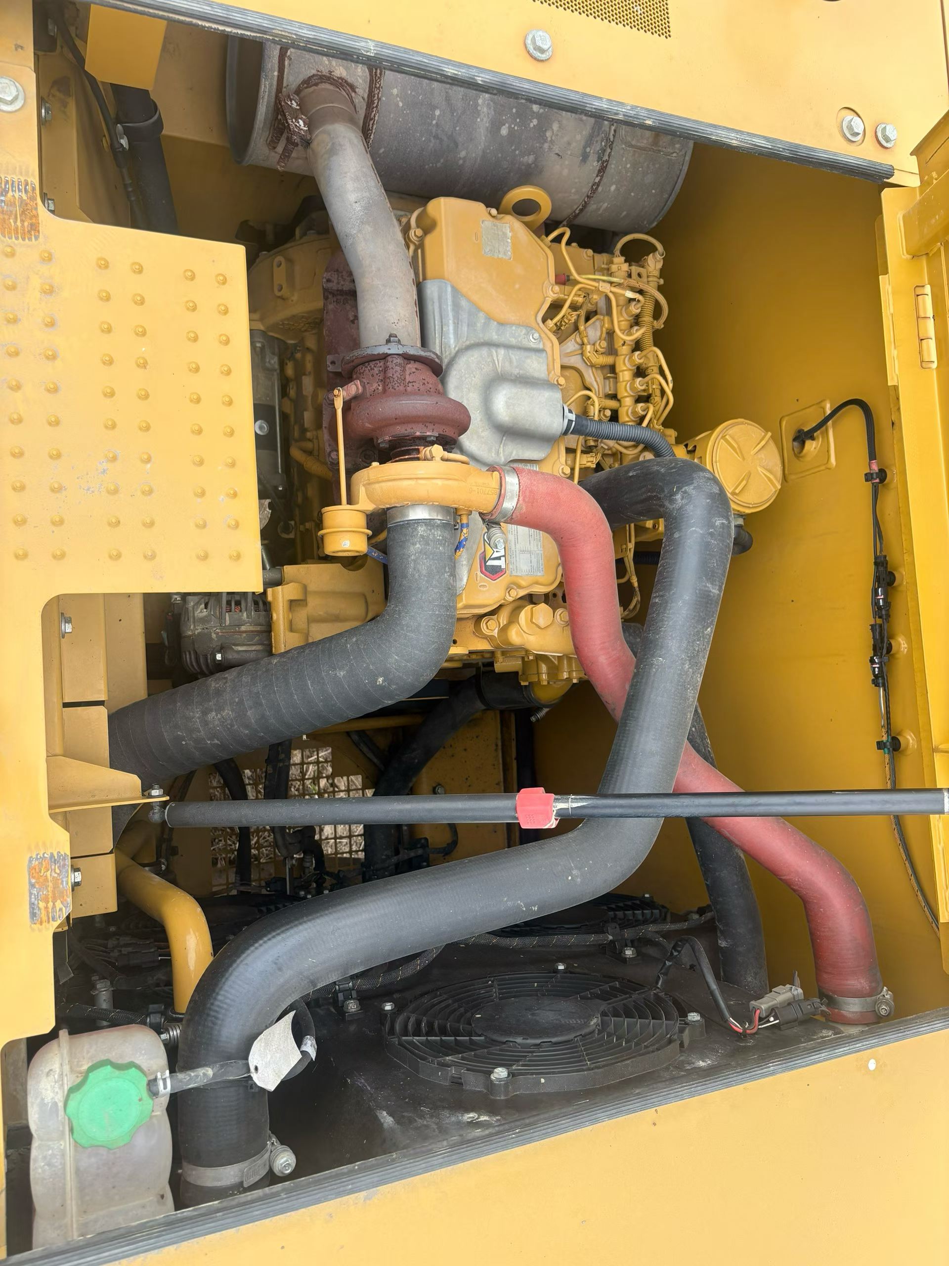 Buy Caterpillar 320GC Used Excavator / 8