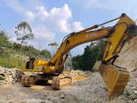 Buy Kato Used Excavator / 3 Buy Kato Used Excavator / 3