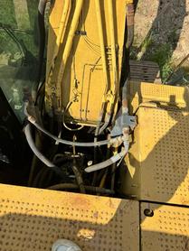 Buy Caterpillar 320D Used Excavator / 9 Buy Caterpillar 320D Used Excavator / 9