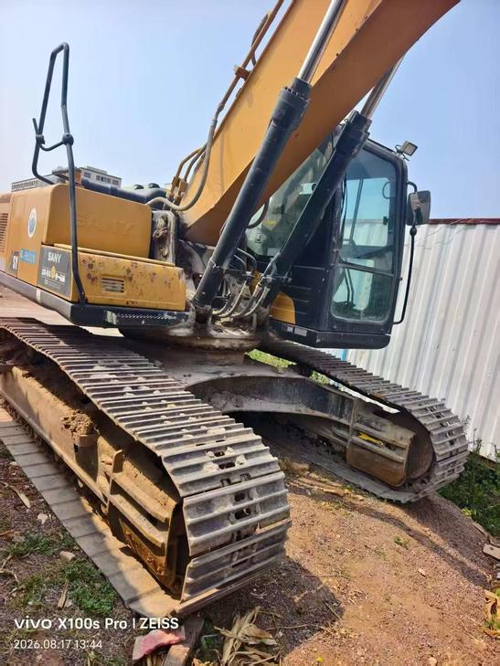 Buy Sany SY205C Used Excavator / 1