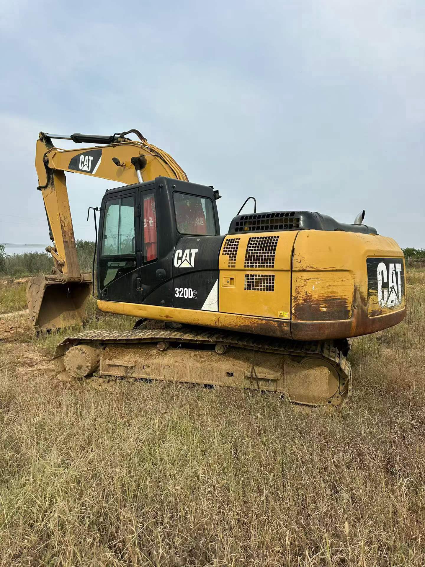 Buy Caterpillar 320D Used Excavator / 3