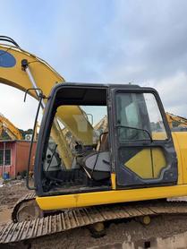 Buy Sumitomo SH200A5 Used Excavator / 4 Buy Sumitomo SH200A5 Used Excavator / 4