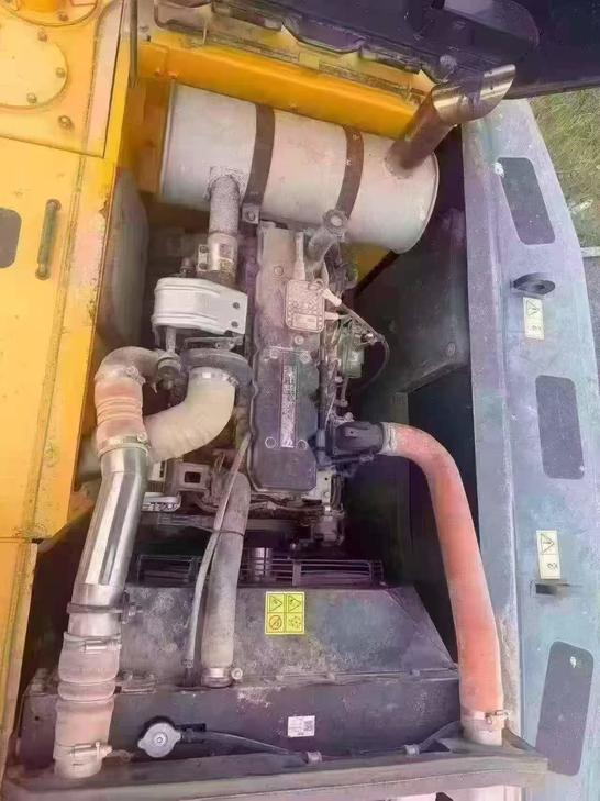 Buy Hyundai R215-7 Used Excavator / 1