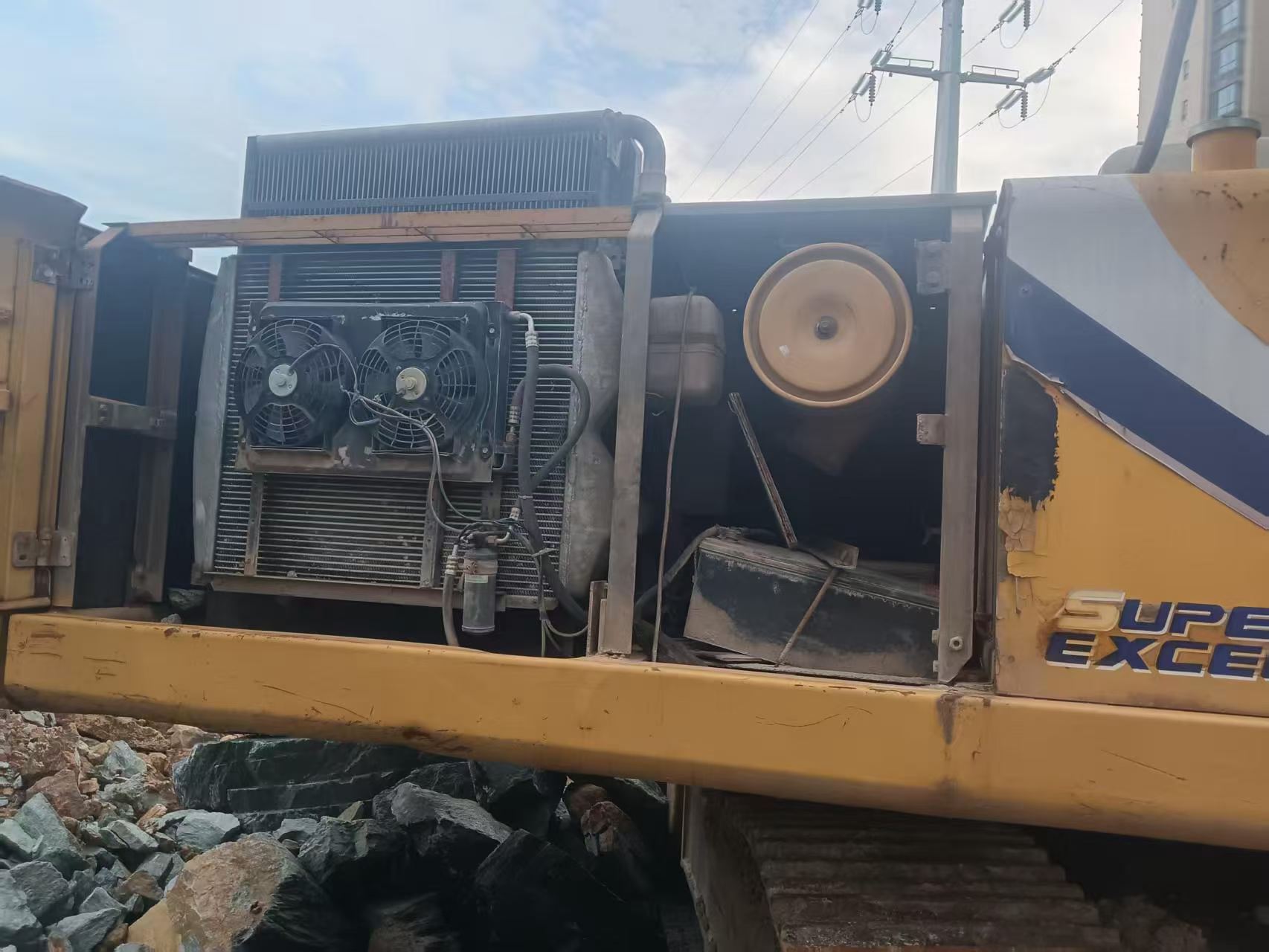 Buy Kato HD1430 Used Excavator / 8