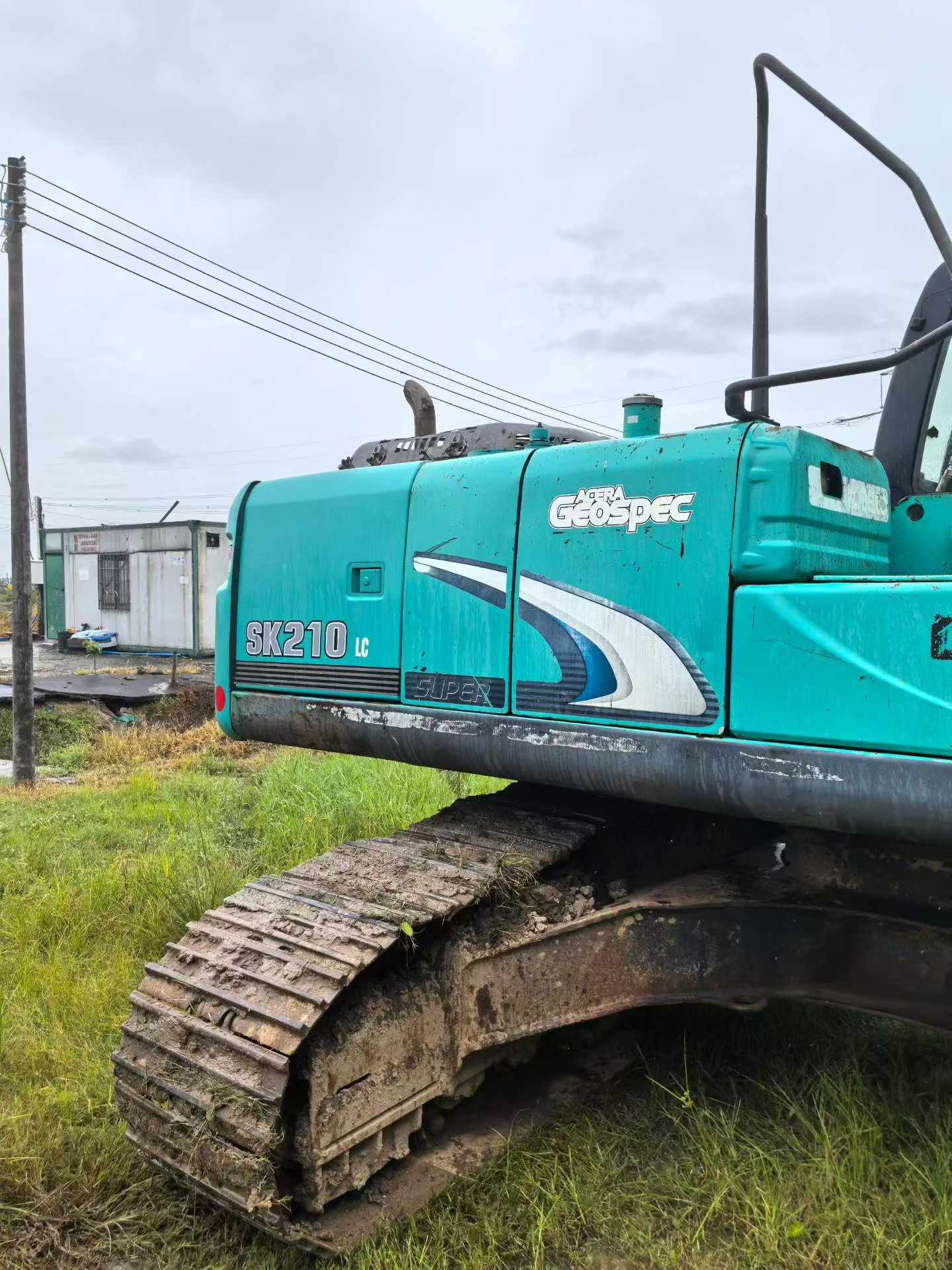 Buy Kobelco SK210-6 Used Excavator / 3