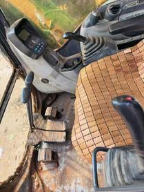 Buy Kobelco SK200 Used Excavator / 5 Buy Kobelco SK200 Used Excavator / 5