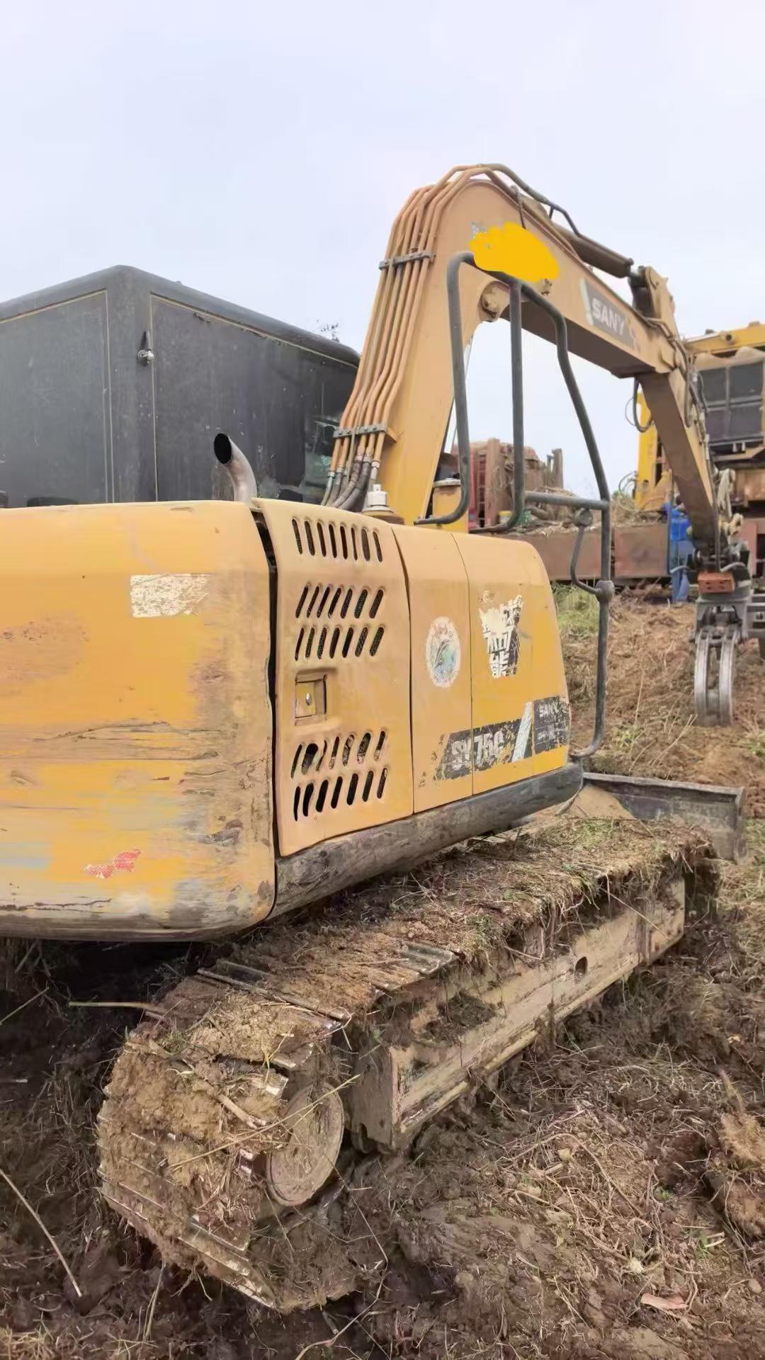 Buy Sany SY75 Used Excavator / 2