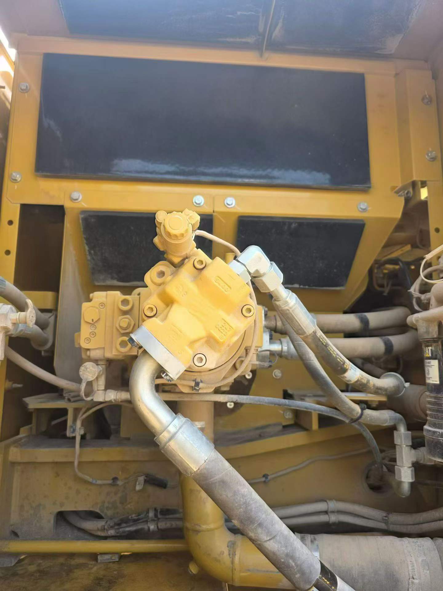 Buy Caterpillar 336E Used Excavator / 4