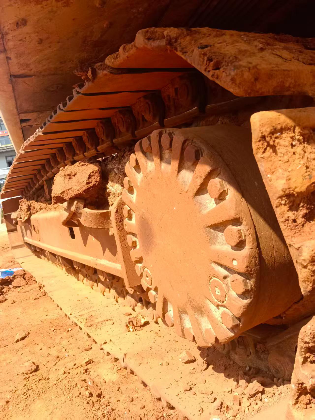 Buy Caterpillar 320D Used Excavator / 2