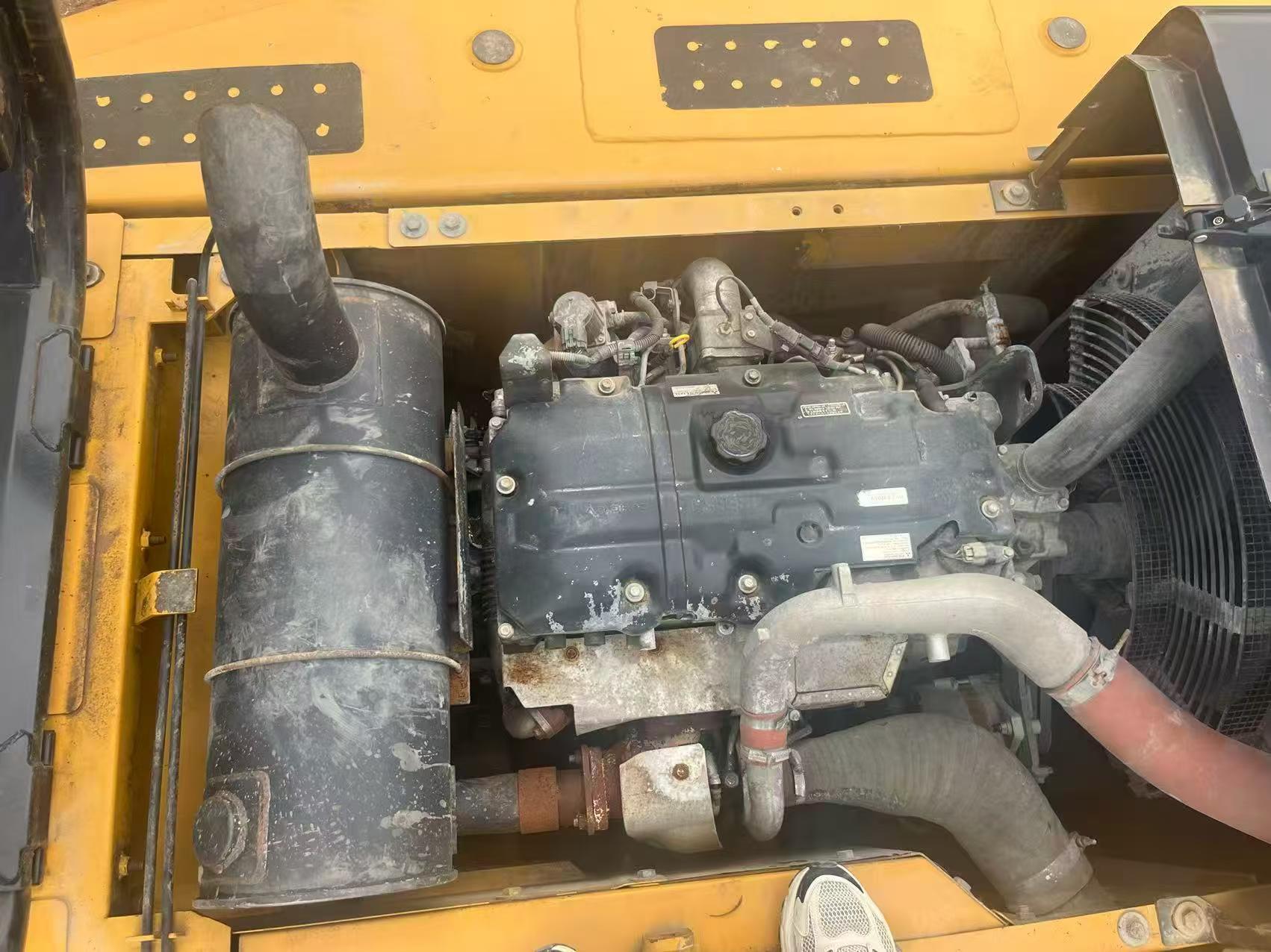 Buy Sany SY200C Used Excavator / 3