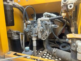 Buy XCMG XE135B Used Excavator / 2 Buy XCMG XE135B Used Excavator / 2