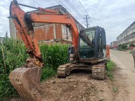 Buy Hitachi EX70 Used Excavator / 3 Buy Hitachi EX70 Used Excavator / 3