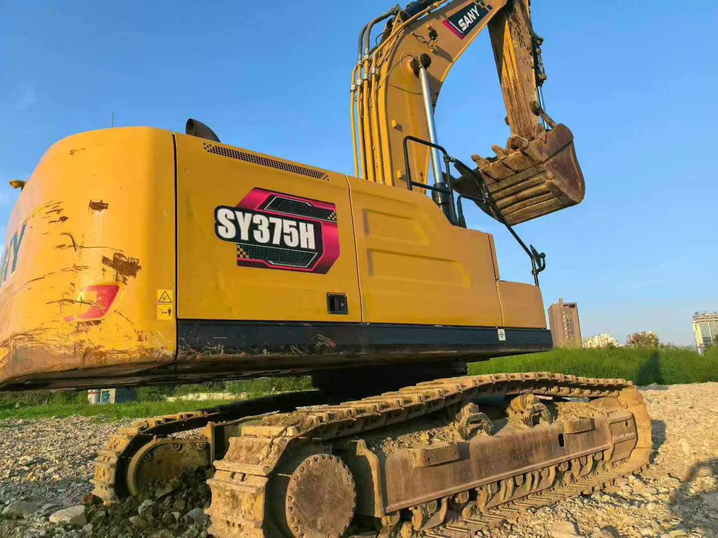 Buy Sany SY375H Used Excavator / 4