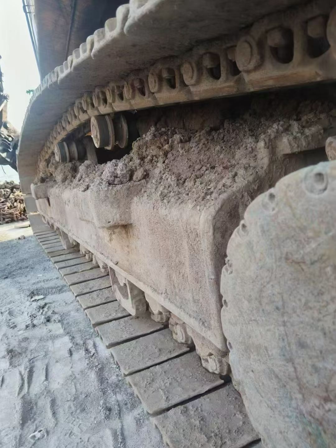Buy Caterpillar 320B Used Excavator / 3