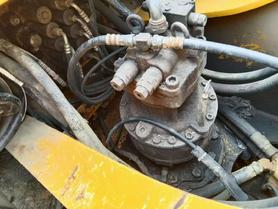 Buy Kato Used Excavator / 4 Buy Kato Used Excavator / 4