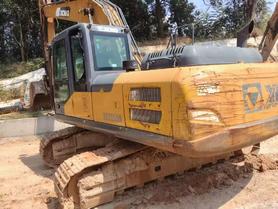 Buy XCMG XE205DA Used Excavator / 9 Buy XCMG XE205DA Used Excavator / 9