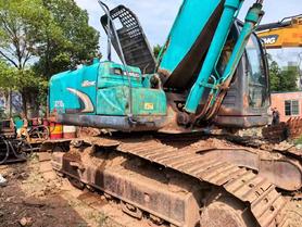Buy Kobelco SK200 Used Excavator / 4 Buy Kobelco SK200 Used Excavator / 4