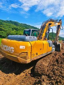 Buy XCMG XE200 Used Excavator / 3 Buy XCMG XE200 Used Excavator / 3