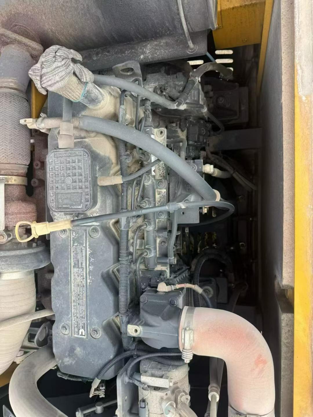 Buy XCMG XE200 Used Excavator / 4