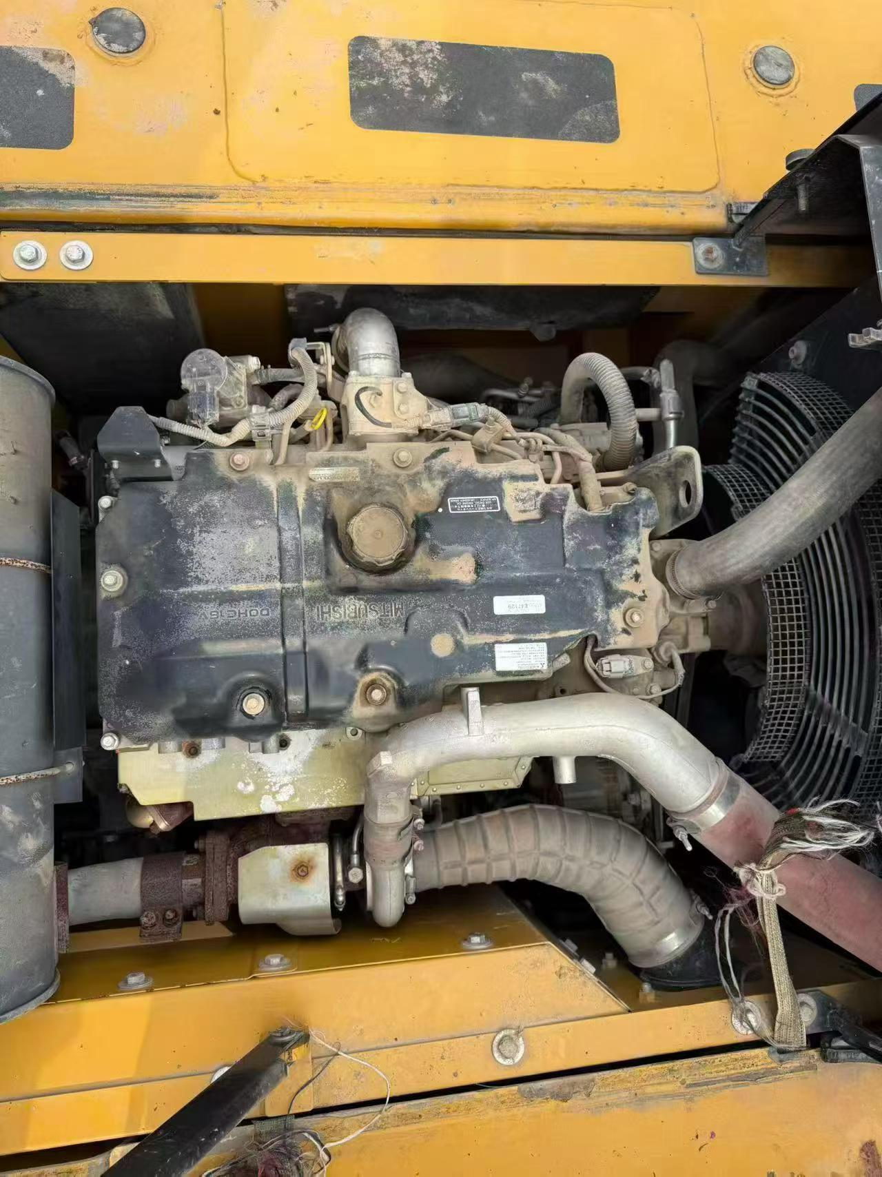 Buy Sany SY205C Used Excavator / 3
