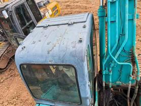 Buy Kobelco SK200 Used Excavator / 3 Buy Kobelco SK200 Used Excavator / 3