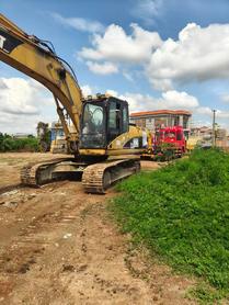 Buy Caterpillar 320D Used Excavator / 2 Buy Caterpillar 320D Used Excavator / 2