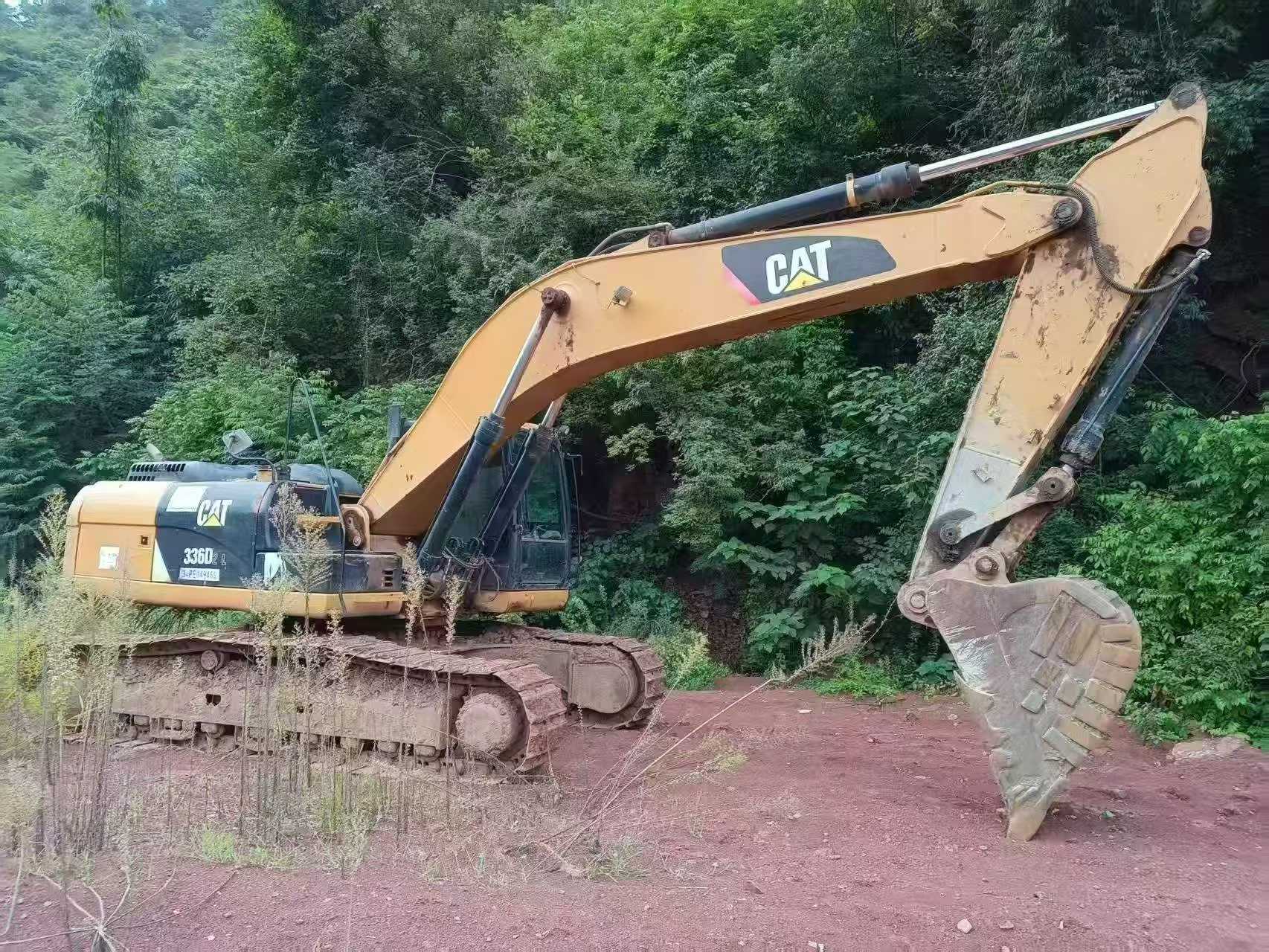 Buy Caterpillar 330B Used Excavator / 3