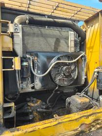 Buy Caterpillar 320D Used Excavator / 3 Buy Caterpillar 320D Used Excavator / 3