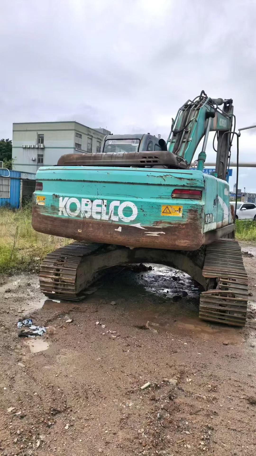 Buy Kobelco SK210-6 Used Excavator / 2