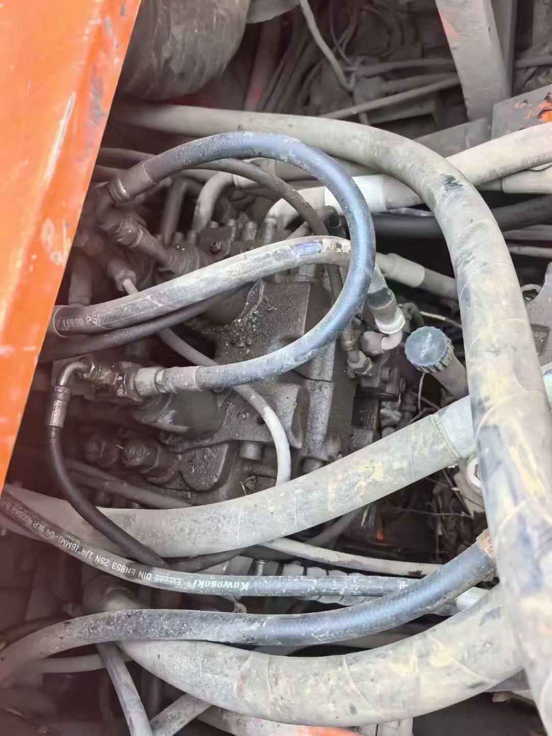 Buy Doosan DH215-9 Used Excavator / 2