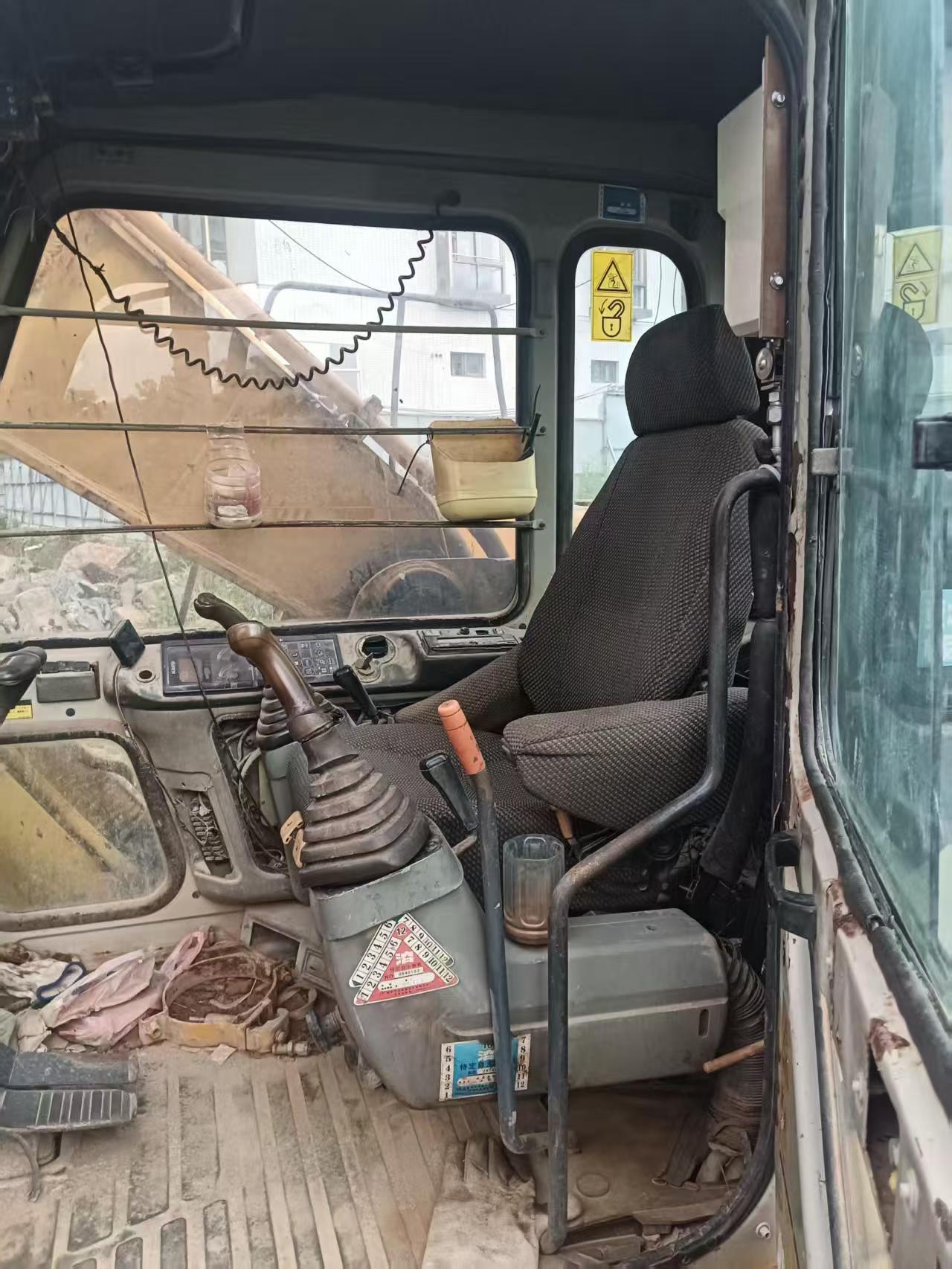 Buy Kato HD1430 Used Excavator / 2